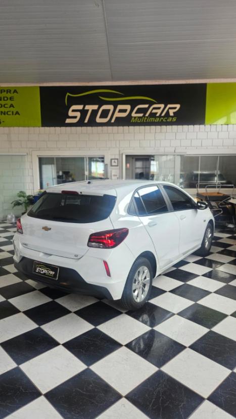 CHEVROLET Onix Hatch 1.0 4P FLEX LT2, Foto 5