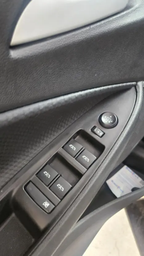 CHEVROLET Onix Hatch 1.0 4P FLEX LT2, Foto 7