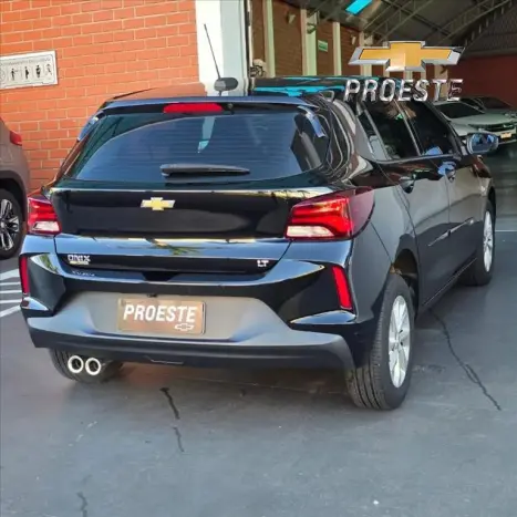 CHEVROLET Onix Hatch 1.0 4P FLEX LT, Foto 9