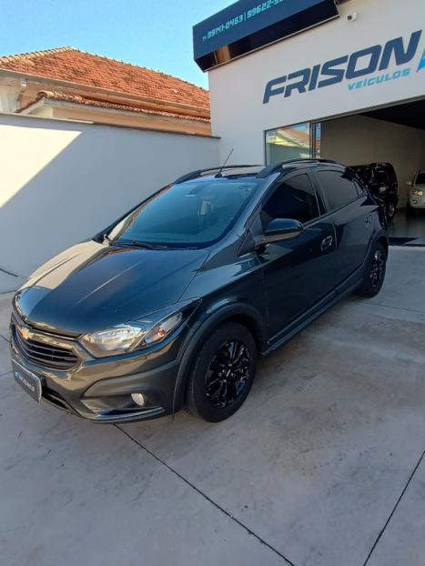 CHEVROLET Onix Hatch 1.4 4P FLEX ACTIV AUTOM�TICO, Foto 3