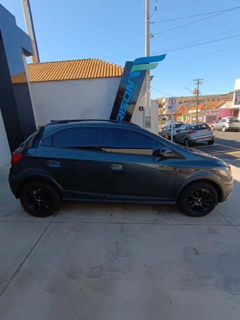 CHEVROLET Onix Hatch 1.4 4P FLEX ACTIV AUTOM�TICO, Foto 4