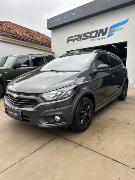 CHEVROLET Onix Hatch 1.4 4P FLEX ACTIV AUTOM�TICO, Foto 3