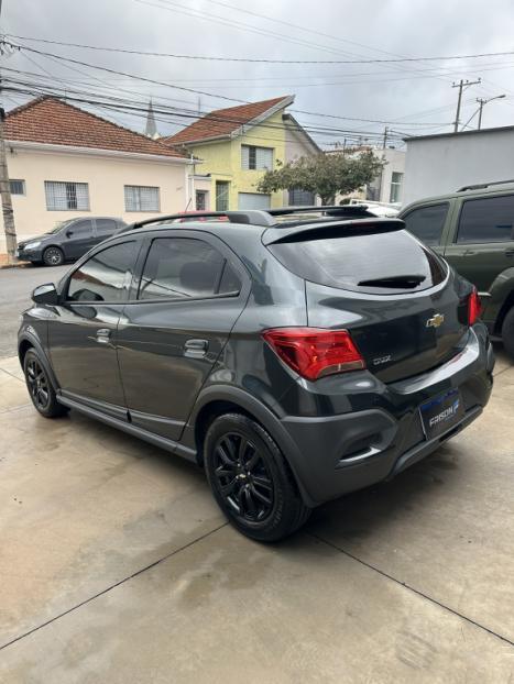 CHEVROLET Onix Hatch 1.4 4P FLEX ACTIV AUTOM�TICO, Foto 4