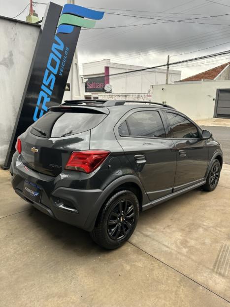 CHEVROLET Onix Hatch 1.4 4P FLEX ACTIV AUTOM�TICO, Foto 6