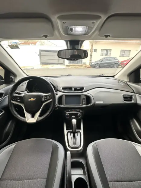 CHEVROLET Onix Hatch 1.4 4P FLEX ACTIV AUTOM�TICO, Foto 9