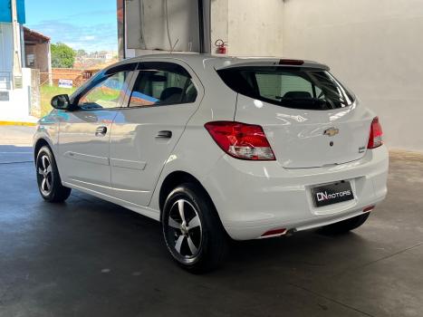 CHEVROLET Onix Hatch 1.0 4P FLEX LS, Foto 7