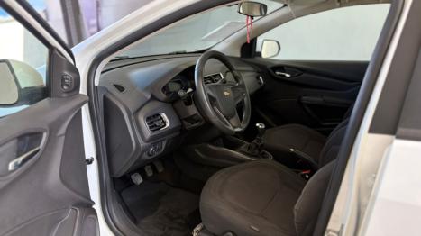 CHEVROLET Onix Hatch 1.4 4P FLEX LTZ, Foto 12