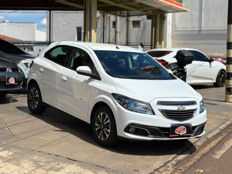 CHEVROLET Onix Hatch 1.4 4P FLEX LTZ, Foto 3