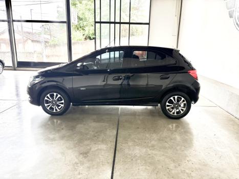 CHEVROLET Onix Hatch 1.4 4P FLEX LTZ AUTOM�TICO, Foto 3
