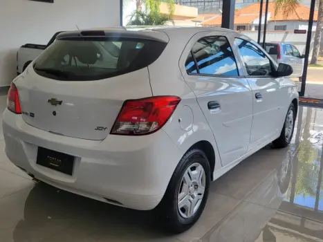 CHEVROLET Onix Hatch 1.0 4P FLEX JOY, Foto 4