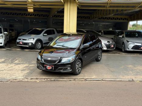 CHEVROLET Onix Hatch 1.4 4P FLEX LTZ, Foto 1