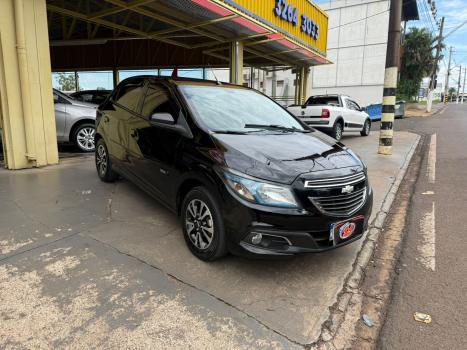 CHEVROLET Onix Hatch 1.4 4P FLEX LTZ, Foto 2