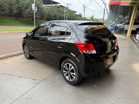 CHEVROLET Onix Hatch 1.4 4P FLEX LTZ, Foto 3