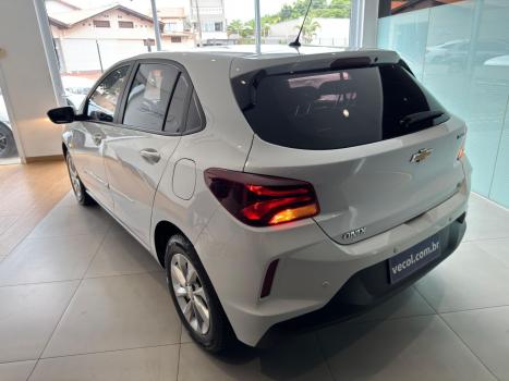 CHEVROLET Onix Hatch 1.0 12V 4P FLEX LT TURBO AUTOM�TICO, Foto 11
