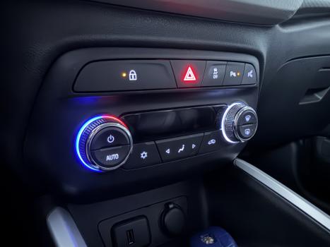 CHEVROLET Onix Hatch 1.0 12V 4P FLEX PREMIER TURBO AUTOM�TICO, Foto 9