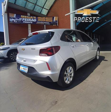 CHEVROLET Onix Hatch 1.0 12V 4P FLEX LT TURBO AUTOM�TICO, Foto 9