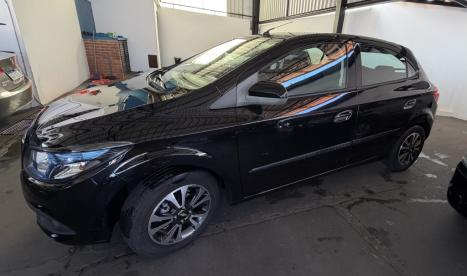 CHEVROLET Onix Hatch 1.4 4P FLEX LTZ AUTOM�TICO, Foto 4