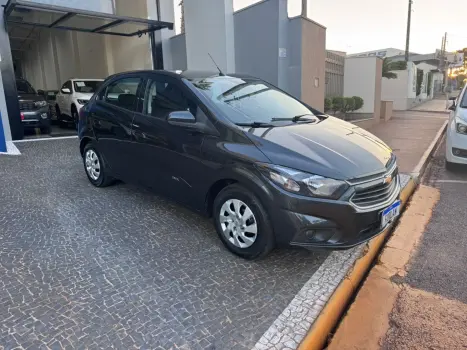 CHEVROLET Onix Hatch 1.0 4P FLEX LT, Foto 1