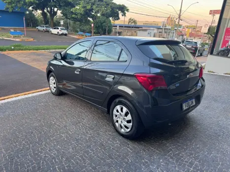 CHEVROLET Onix Hatch 1.0 4P FLEX LT, Foto 4