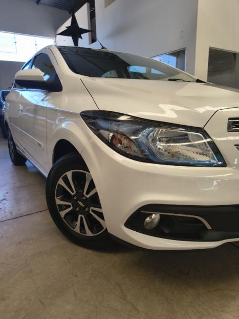 CHEVROLET Onix Hatch 1.4 4P FLEX LTZ, Foto 6