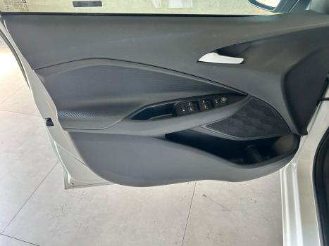 CHEVROLET Onix Hatch 1.0 12V 4P FLEX LT TURBO, Foto 8