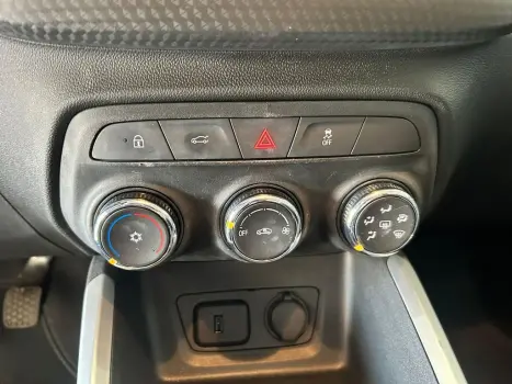 CHEVROLET Onix Hatch 1.0 12V 4P FLEX LT TURBO, Foto 13