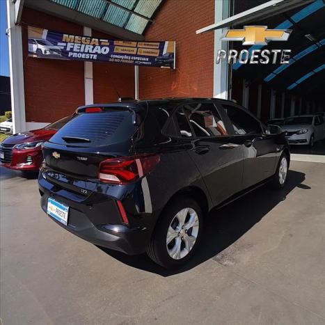 CHEVROLET Onix Hatch 1.0 4P FLEX LTZ TURBO AUTOM�TICO, Foto 9