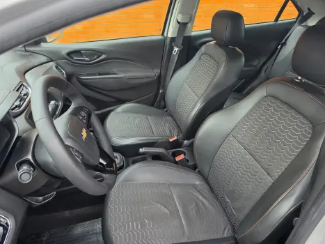 CHEVROLET Onix Hatch 1.4 4P FLEX LTZ AUTOM�TICO, Foto 12