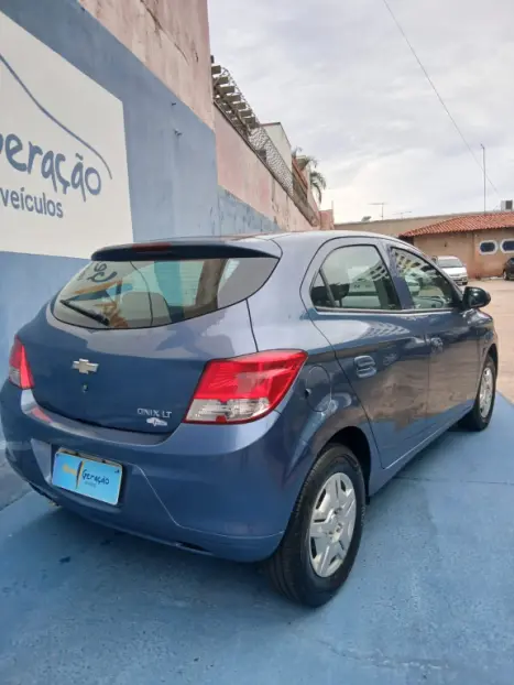 CHEVROLET Onix Hatch 1.0 4P FLEX LT, Foto 11