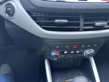CHEVROLET Onix Hatch 1.0 12V 4P FLEX PREMIER 2 TURBO AUTOM�TICO, Foto 16
