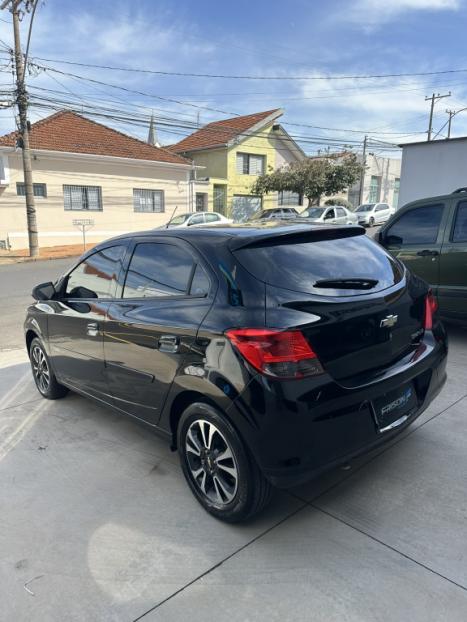 CHEVROLET Onix Hatch 1.4 4P FLEX LTZ AUTOM�TICO, Foto 4
