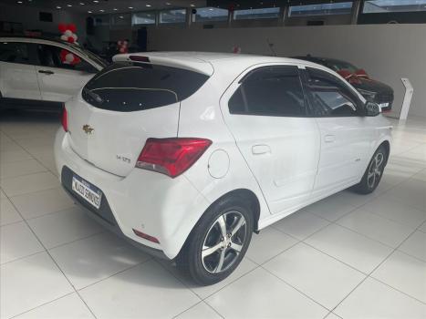 CHEVROLET Onix Hatch 1.4 4P FLEX LTZ, Foto 10
