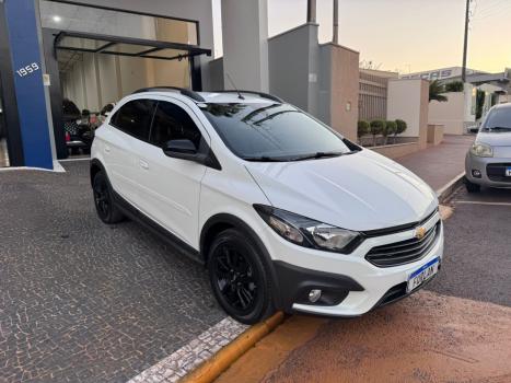 CHEVROLET Onix Hatch 1.4 4P FLEX ACTIV AUTOM�TICO, Foto 1