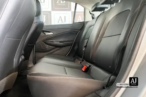 CHEVROLET Onix Hatch 1.0 12V 4P FLEX PREMIER 2 TURBO AUTOM�TICO, Foto 14