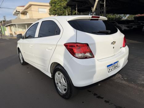 CHEVROLET Onix Hatch 1.0 12V 4P FLEX LT, Foto 4