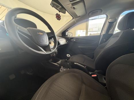 CHEVROLET Onix Hatch 1.4 4P FLEX LT, Foto 12