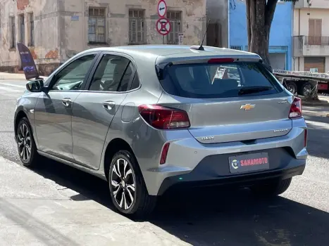 CHEVROLET Onix Hatch 1.0 12V 4P FLEX PREMIER TURBO AUTOM�TICO, Foto 3