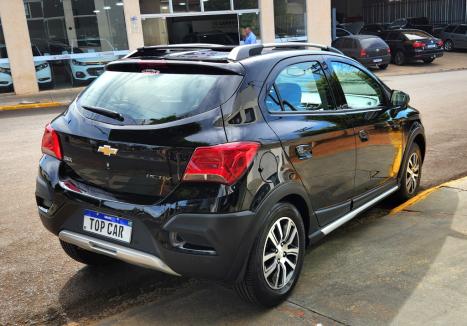 CHEVROLET Onix Hatch 1.4 4P FLEX ACTIV, Foto 5