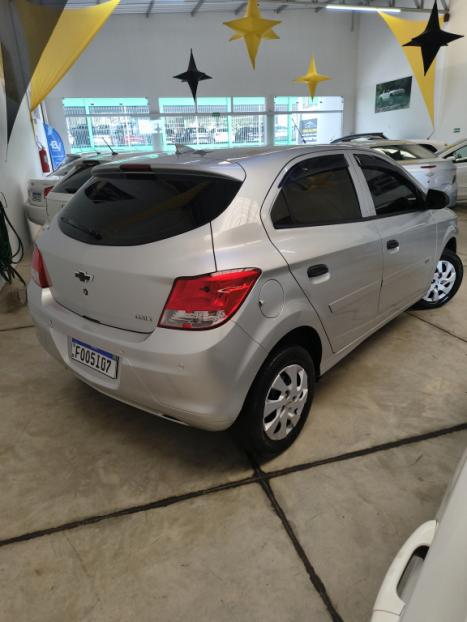 CHEVROLET Onix Hatch 1.0 4P FLEX LS, Foto 5