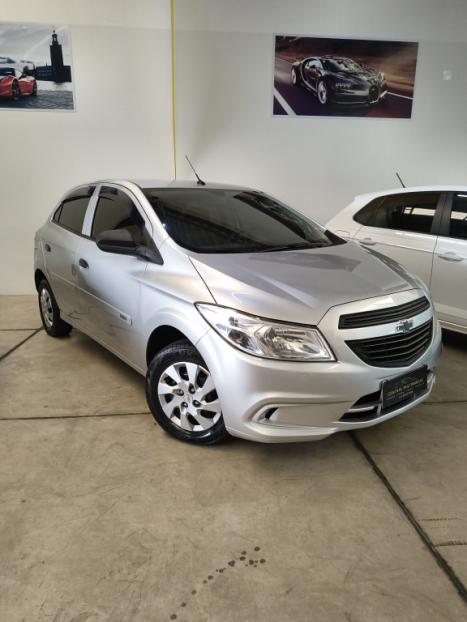 CHEVROLET Onix Hatch 1.0 4P FLEX LS, Foto 2