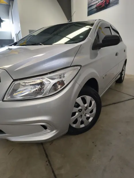 CHEVROLET Onix Hatch 1.0 4P FLEX LS, Foto 6