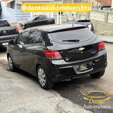 CHEVROLET Onix Hatch 1.4 4P FLEX LT, Foto 4