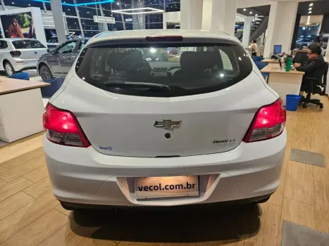 CHEVROLET Onix Hatch 1.0 4P FLEX LT, Foto 10