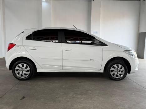 CHEVROLET Onix Hatch 1.0 12V 4P FLEX LT, Foto 4