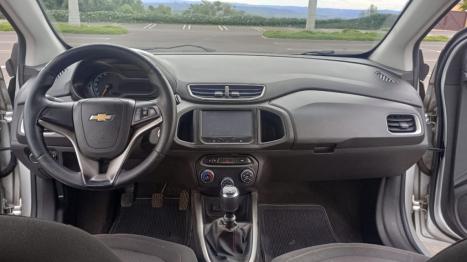 CHEVROLET Onix Hatch 1.4 4P FLEX LT, Foto 4