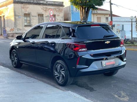 CHEVROLET Onix Hatch 1.0 4P FLEX LT2, Foto 3
