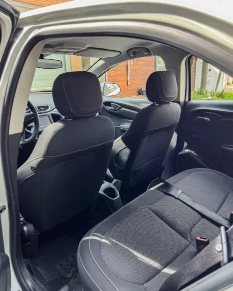 CHEVROLET Onix Hatch 1.4 4P FLEX LT, Foto 9