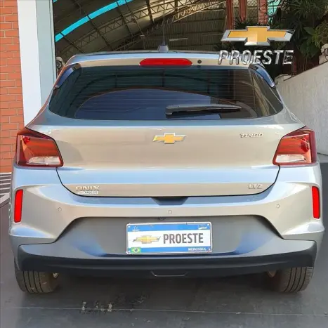 CHEVROLET Onix Hatch 1.0 4P FLEX LTZ TURBO AUTOM�TICO, Foto 8