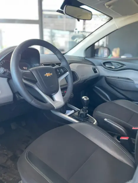 CHEVROLET Onix Hatch 1.4 4P FLEX LT, Foto 5