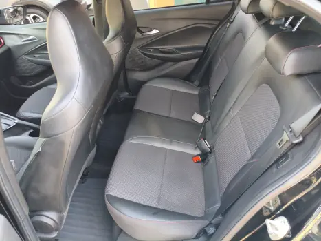 CHEVROLET Onix Hatch 1.0 12V 4P FLEX RS TURBO AUTOM�TICO, Foto 15